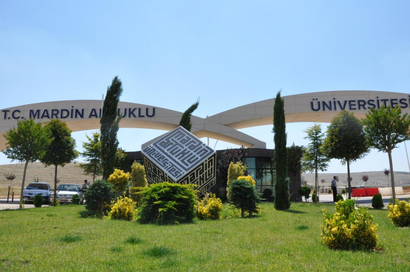 Mardin Artuklu Üniversitesi, 7 ilde “Yabancı Öğrenci Sınavı” yaptı Mardin Artuklu Üniversitesi, 7 ilde “Yabancı Öğrenci Sınavı” yaptı